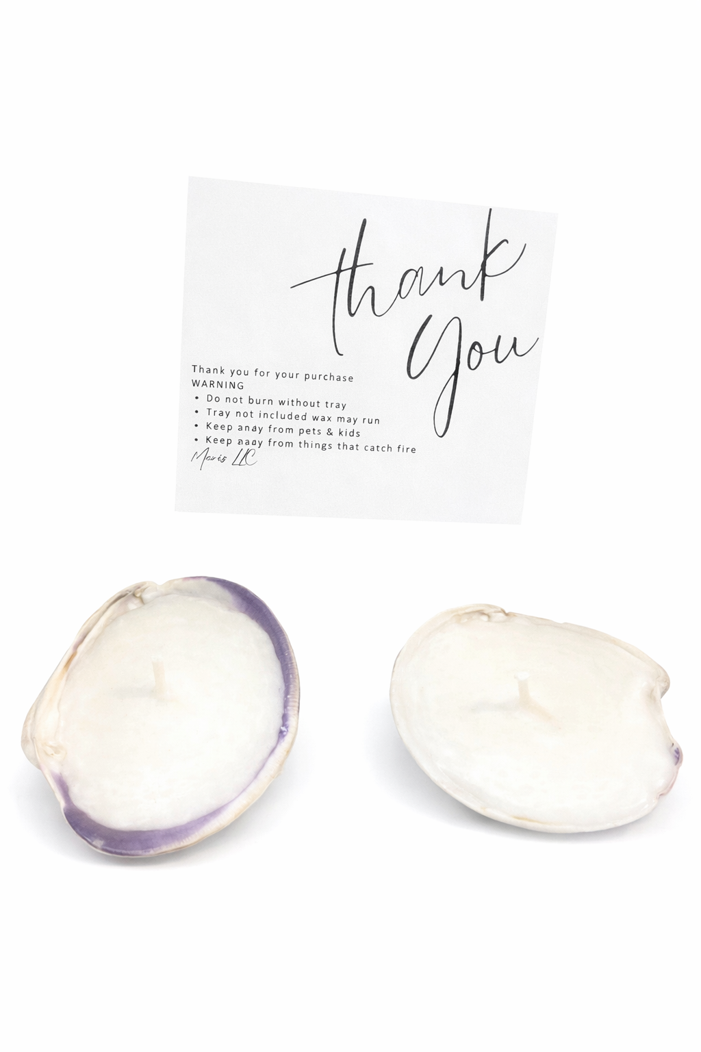 2 quahog candles ￼